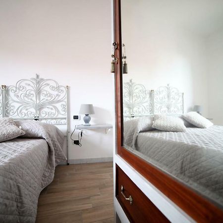 B&B Agora Sarzana Exteriör bild